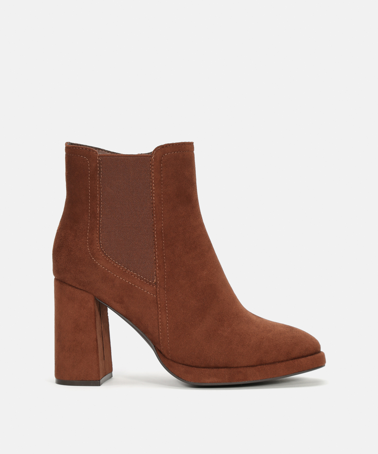 Botines tacón chelsea